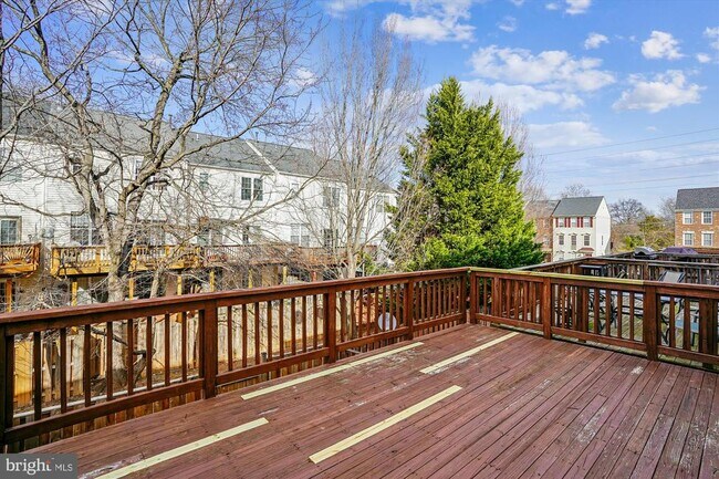 45482 Pine Trail Terrace in Sterling, VA - Building Photo - Building Photo