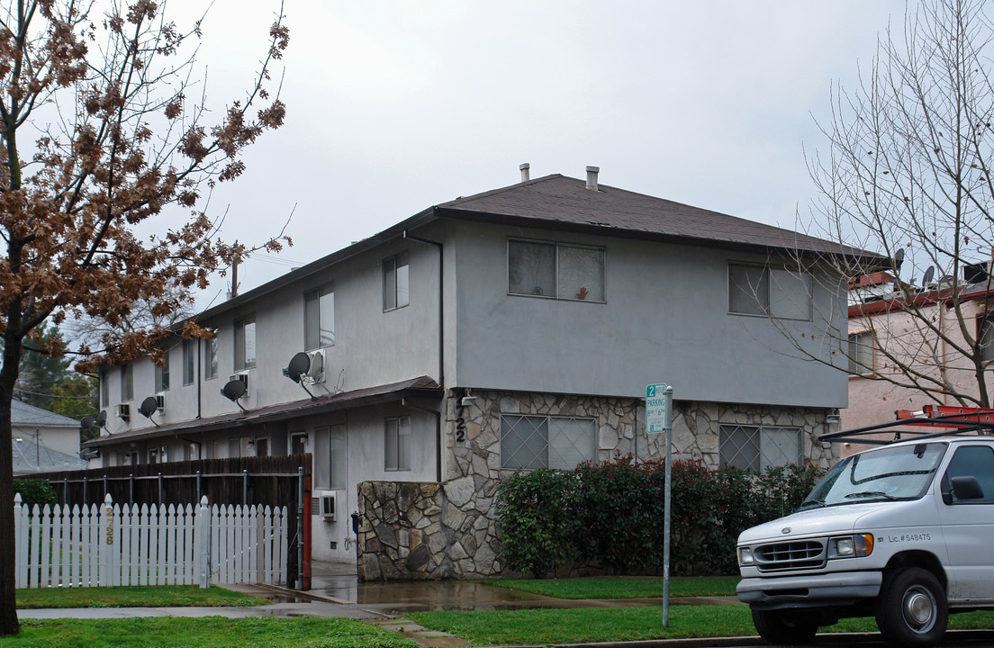 2722 U St in Sacramento, CA - Building Photo