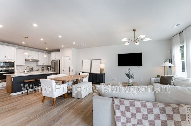514 Myrick Aly in Charlotte, NC - Building Photo - Building Photo