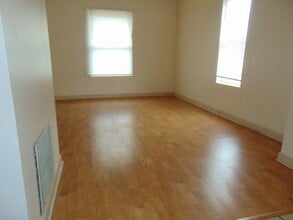 7230 S Perry Ave in Chicago, IL - Foto de edificio - Building Photo