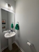 811 Falls Grove Trl in High Point, NC - Building Photo - Building Photo