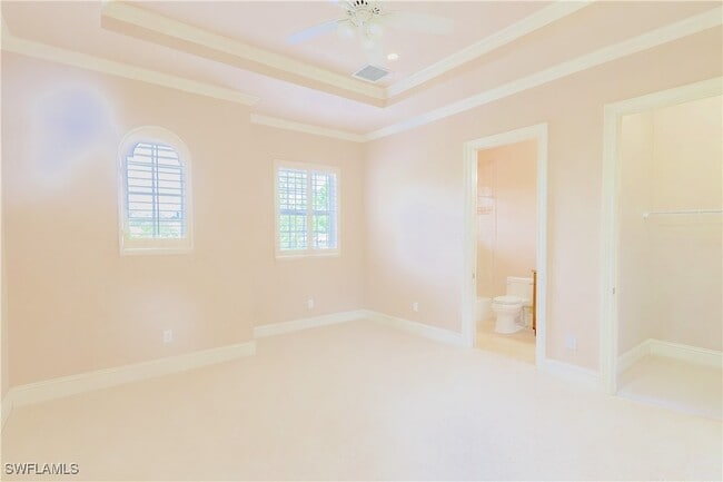 property at 2915 Coco Lakes Dr