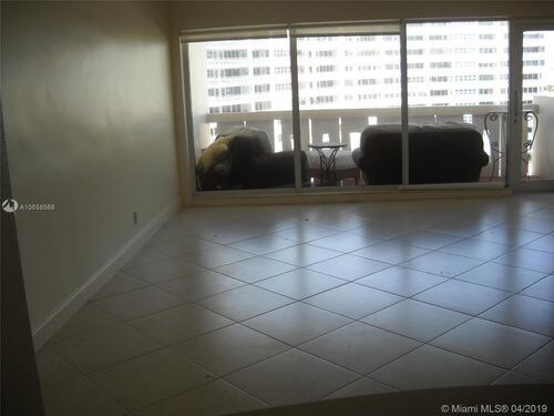 2100 S Ocean Dr-Unit -2H in Fort Lauderdale, FL - Building Photo - Building Photo
