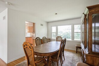 1720 Central Ave in Deerfield, IL - Building Photo - Building Photo