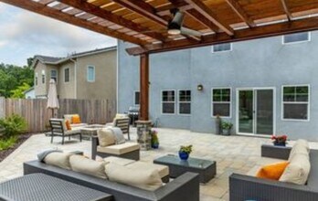 884 Salinas Ave in Templeton, CA - Building Photo - Building Photo