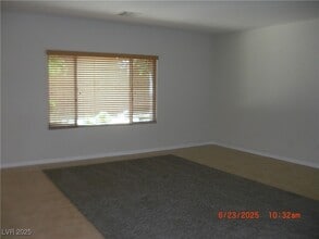 2329 Canyonville Dr in Henderson, NV - Building Photo - Building Photo