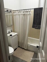 1528 W Wellington Ave in Chicago, IL - Building Photo - Building Photo