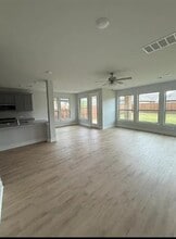 6510 Elaine Ct in Garland, TX - Foto de edificio - Building Photo