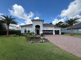 652 Bronson Pkwy in St. Augustine, FL - Building Photo