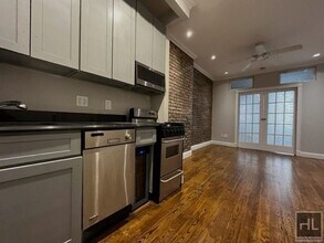 2ND AVE. in New York, NY - Foto de edificio - Building Photo