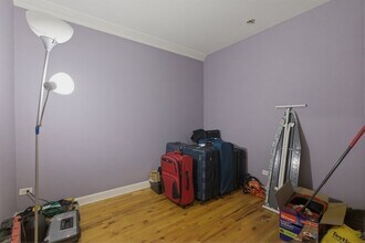 1050 N Milwaukee Ave, Unit 02a in Chicago, IL - Building Photo - Building Photo