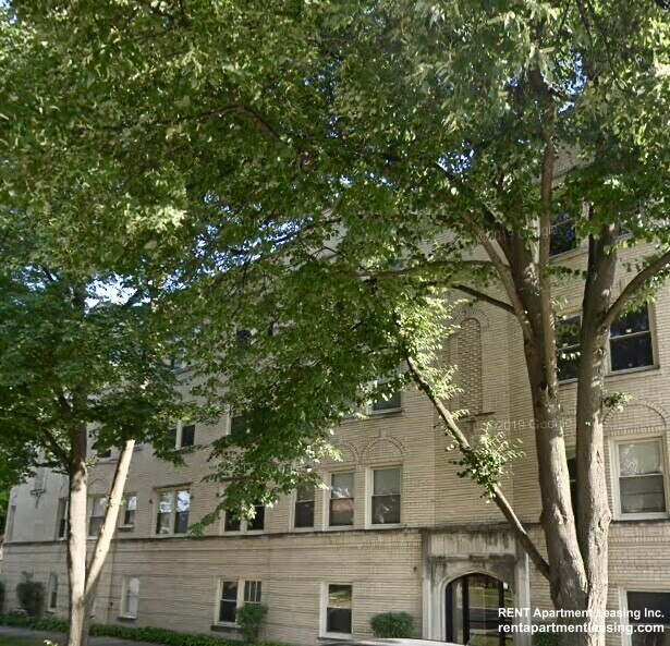 4739 Washington St in Skokie, IL - Building Photo