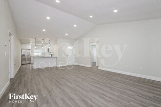281 Chadworth Dr in Kissimmee, FL - Building Photo - Building Photo