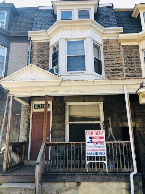 1502 Centre Ave, Unit 2