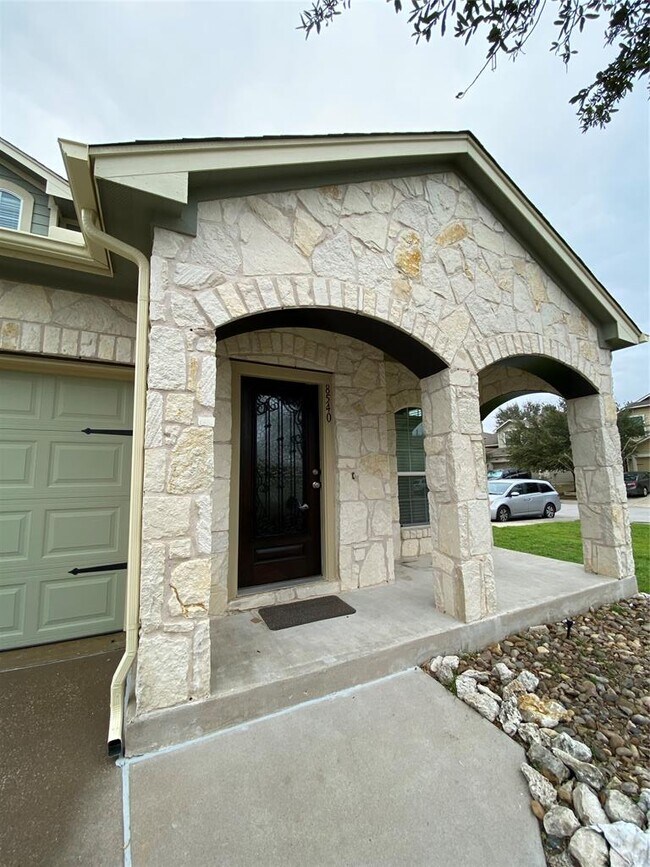 8540 Inca Dove Drive in Austin, TX - Building Photo - Building Photo