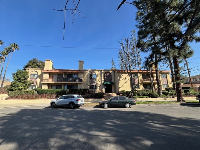 430 South Niagara Street