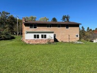 4870 McDonald Rd in Syracuse, NY - Building Photo - Building Photo