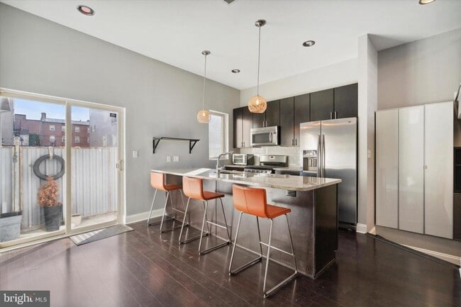 1353 N Mascher St in Philadelphia, PA - Building Photo - Building Photo