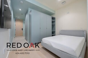 6401 Wilshire Blvd in Los Angeles, CA - Building Photo