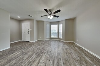 2506 Buckminster Dr in Spring, TX - Building Photo - Building Photo