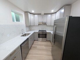 438 48th St in Oakland, CA - Building Photo