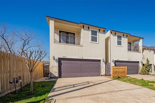 4307 Hershe St in Houston, TX - Building Photo - Building Photo