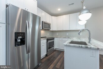 45 W Haines St, Unit 205 in Philadelphia, PA - Building Photo - Building Photo