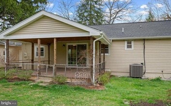 7804 Old Carolina Rd in Gainesville, VA - Building Photo - Building Photo