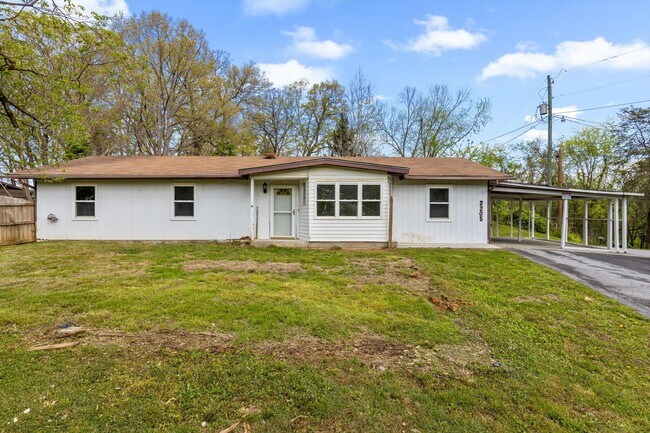 property at 2205 Island Blvd