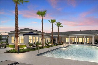 10241 SW Newberry Ave in Port St. Lucie, FL - Building Photo - Building Photo