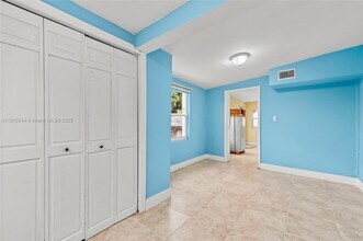 1835 NW 85th St in Miami, FL - Building Photo - Building Photo