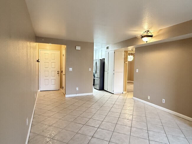 77 Village Cir in San Rafael, CA - Building Photo - Building Photo
