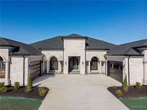 11168 Stage Rd in Akron, NY - Building Photo - Building Photo