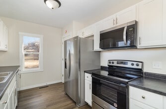 2919 S Service Dr in Red Wing, MN - Building Photo - Building Photo