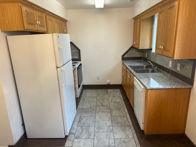 988 E 900 S in Provo, UT - Building Photo - Building Photo