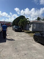 300 NW 16th St in Fort Lauderdale, FL - Building Photo