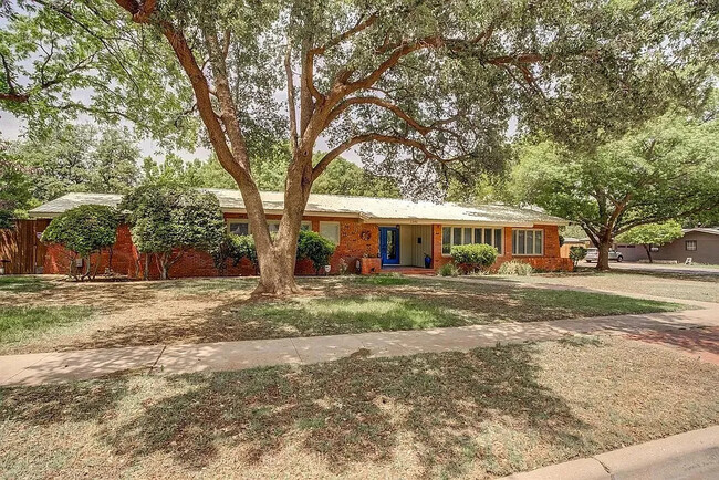 3302 41st St in Lubbock, TX - Building Photo - Building Photo