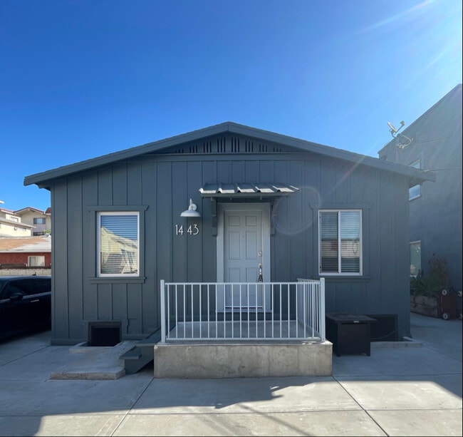 1443 Echo Park Ave in Los Angeles, CA - Building Photo - Building Photo