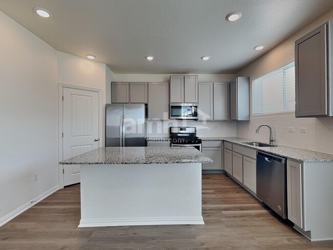 2709 Lillybrook Ln in New Braunfels, TX - Building Photo - Building Photo