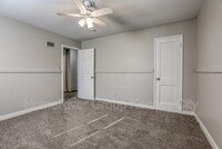 831 Stewart Ave photo'