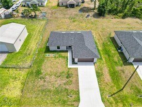 3007 53rd St W in Lehigh Acres, FL - Building Photo - Building Photo