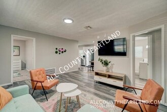 625 Iowa St in Norman, OK - Building Photo - Building Photo