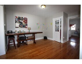 122 Elm St-Unit -D in Millbury, MA - Building Photo - Building Photo