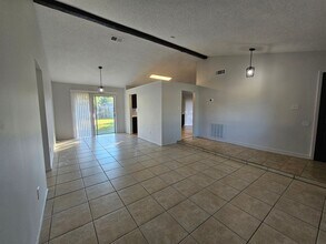 6220 Centennial Dr in Orlando, FL - Building Photo - Building Photo