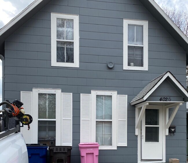 402 N Walnut St Rentals in Glenwood, IA