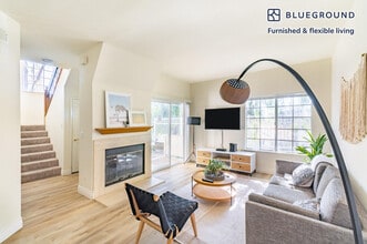 624 Indian Oak Ln in Oak Park, CA - Building Photo - Building Photo
