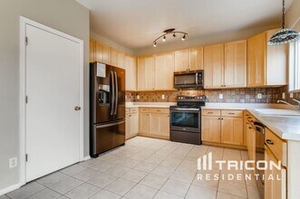 11367 Berry Farm Rd in Fountain, CO - Foto de edificio - Building Photo