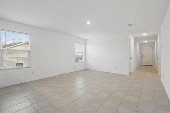 8400 High Robin Ave in Fort Worth, TX - Building Photo - Building Photo