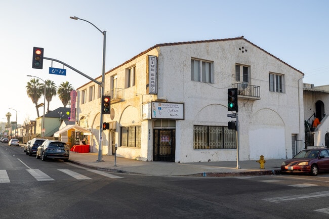 2801 W Vernon Ave in Los Angeles, CA - Building Photo - Primary Photo