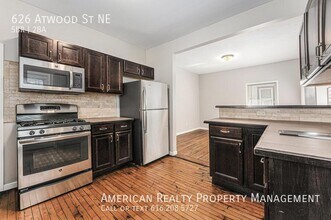 626 Atwood St NE in Grand Rapids, MI - Building Photo - Building Photo